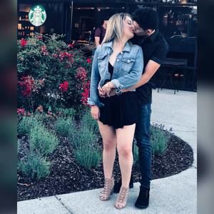 Meet your Posher, Alejandra